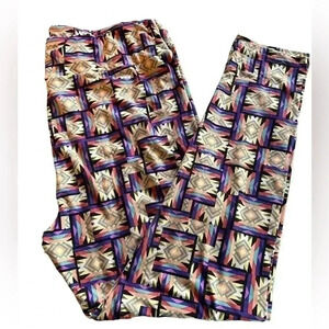 Lularoe TC2 plus size aztec pattern leggings NWOT. Multi colored, gorgeous!